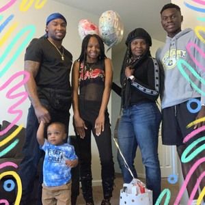 Meet your Posher, Jasmine